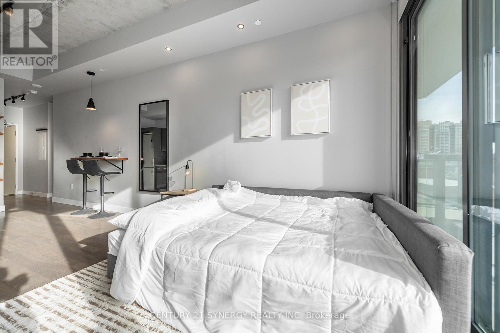 Photo 37 of 405 224 Lyon Street N, Ottawa ON