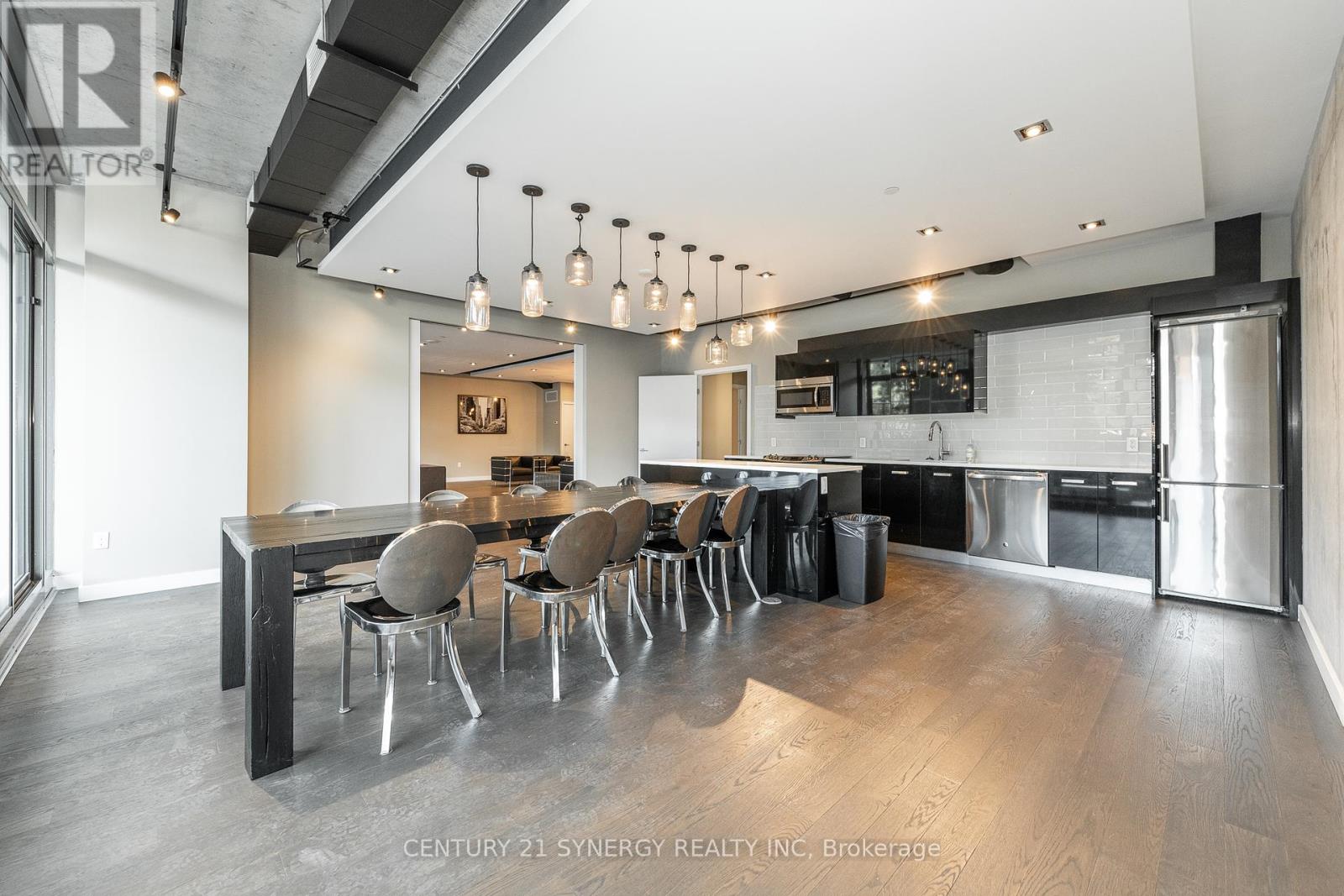 Photo 12 of 405 224 Lyon Street N, Ottawa ON