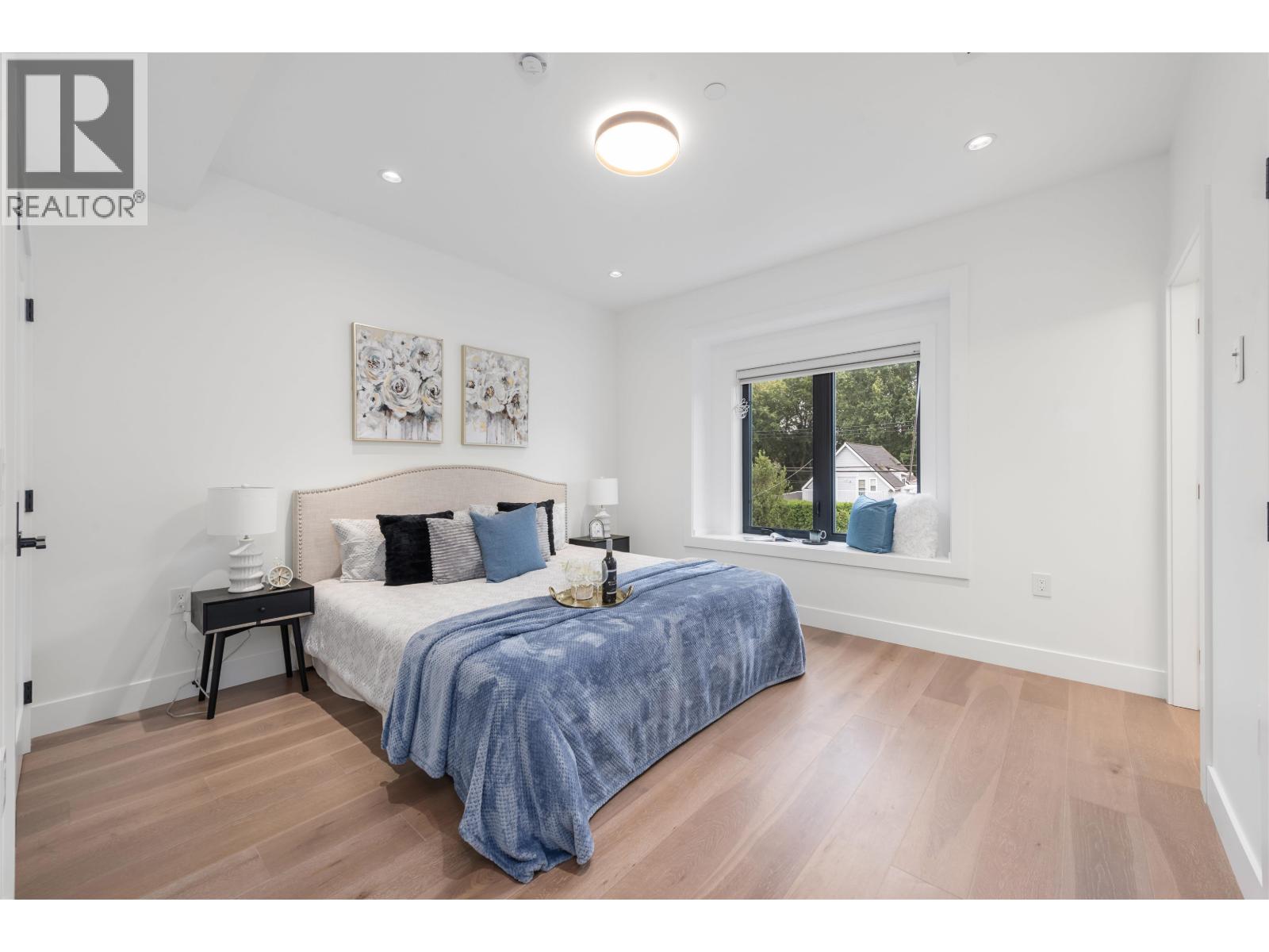 Photo 28 of 2 878 E 37 Avenue, Vancouver BC