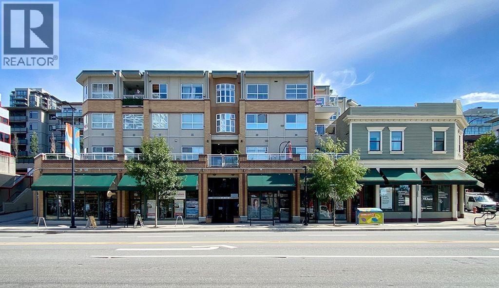 Photo 2 of 411 108 W Esplanade Avenue, North Vancouver BC