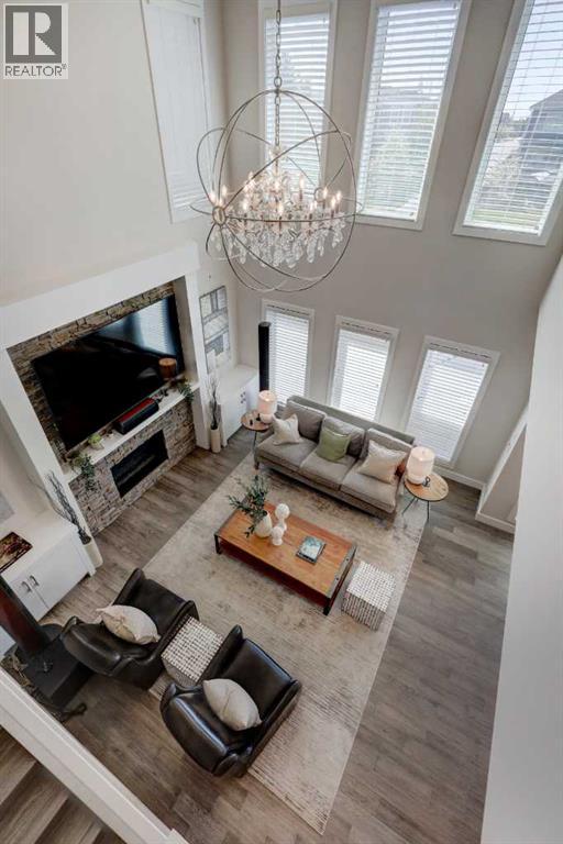 Photo 35 of 69 Westpoint Way Sw, Calgary AB