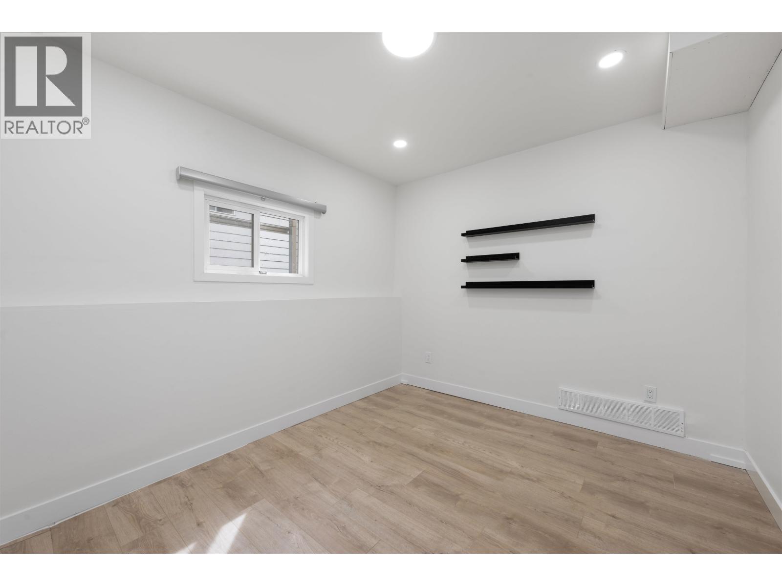 Photo 14 of 7988 Edson Avenue, Burnaby BC