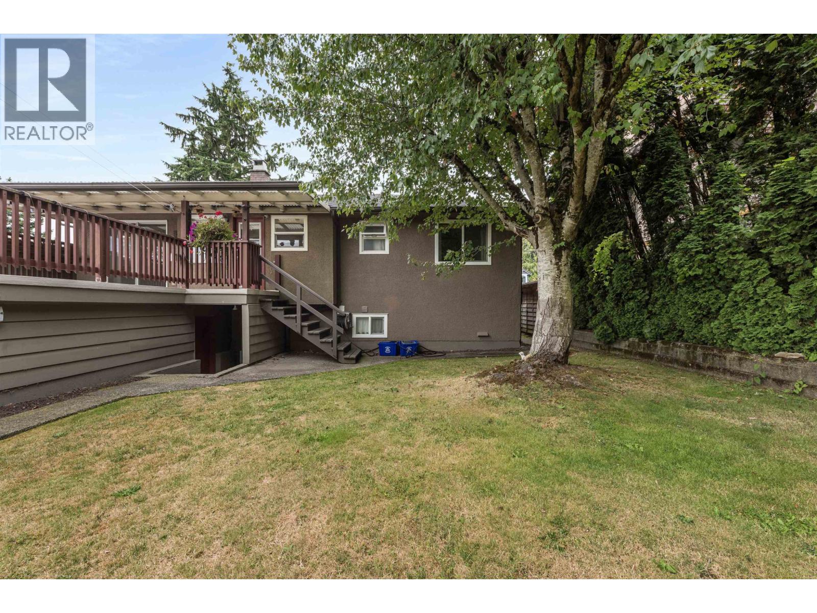 Photo 10 of 7988 Edson Avenue, Burnaby BC