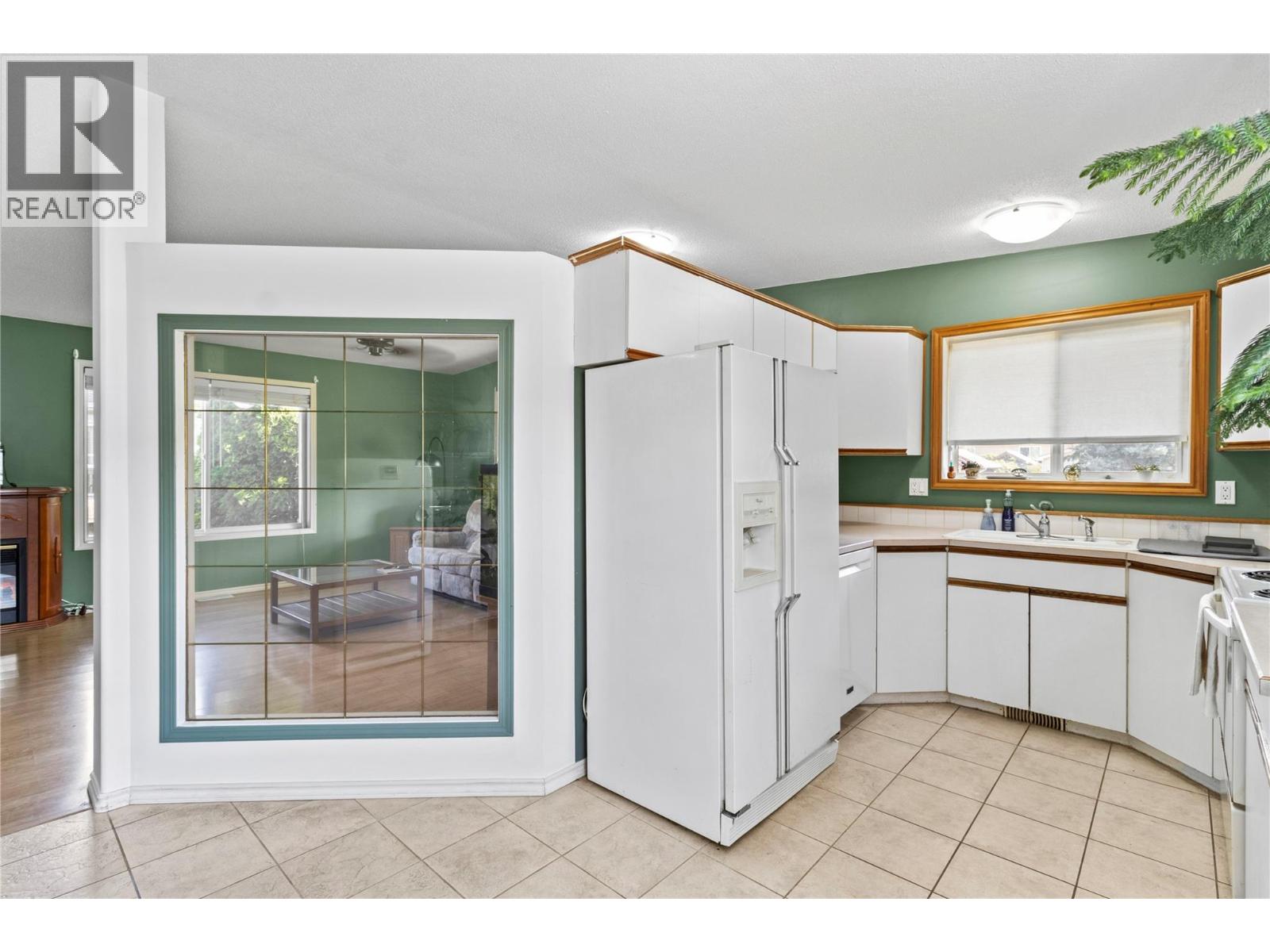 Photo 29 of 7251 48 Street Ne, Salmon Arm BC