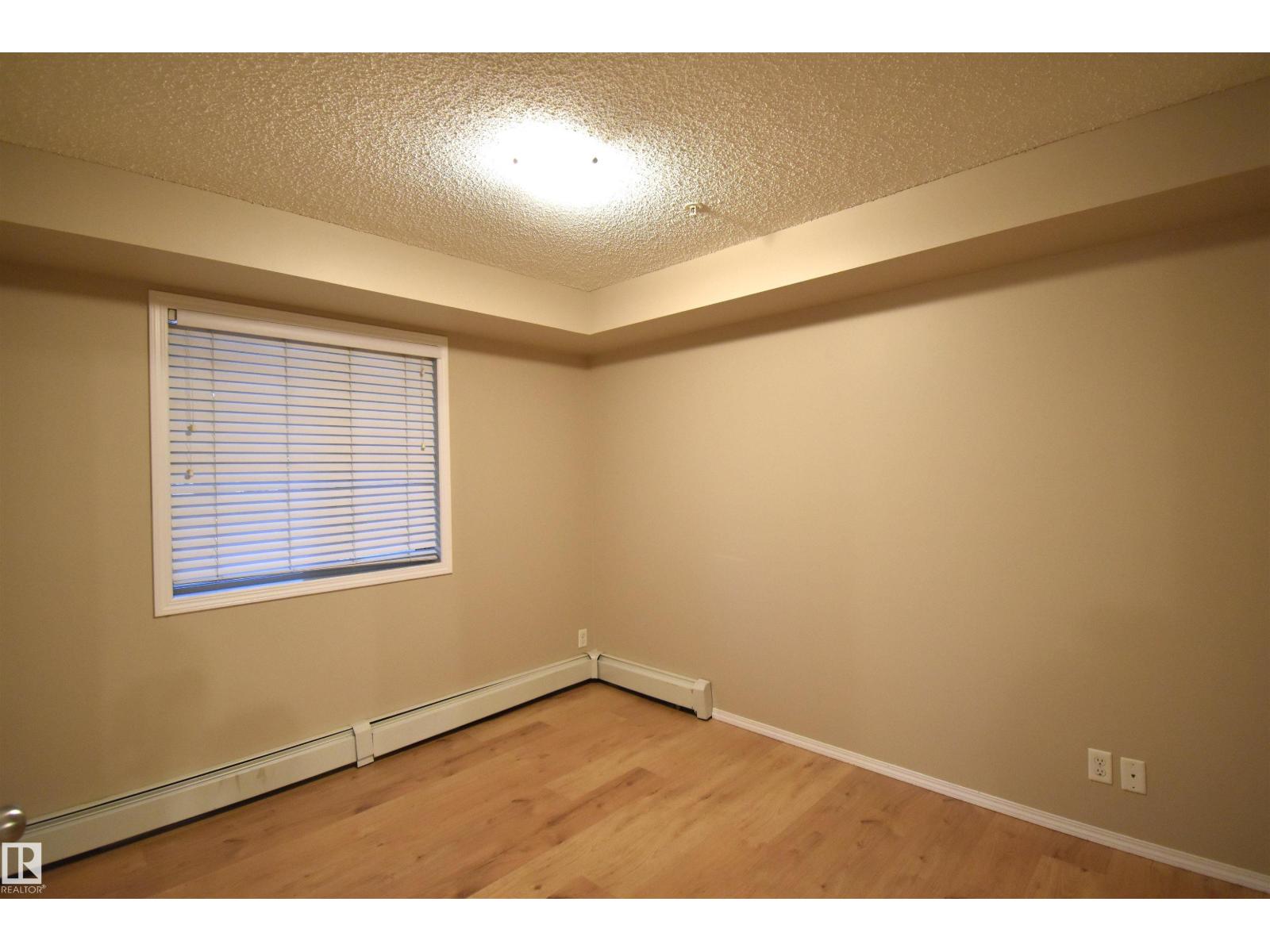 Photo 16 of 117 12025 22 Av Sw Sw, Edmonton AB