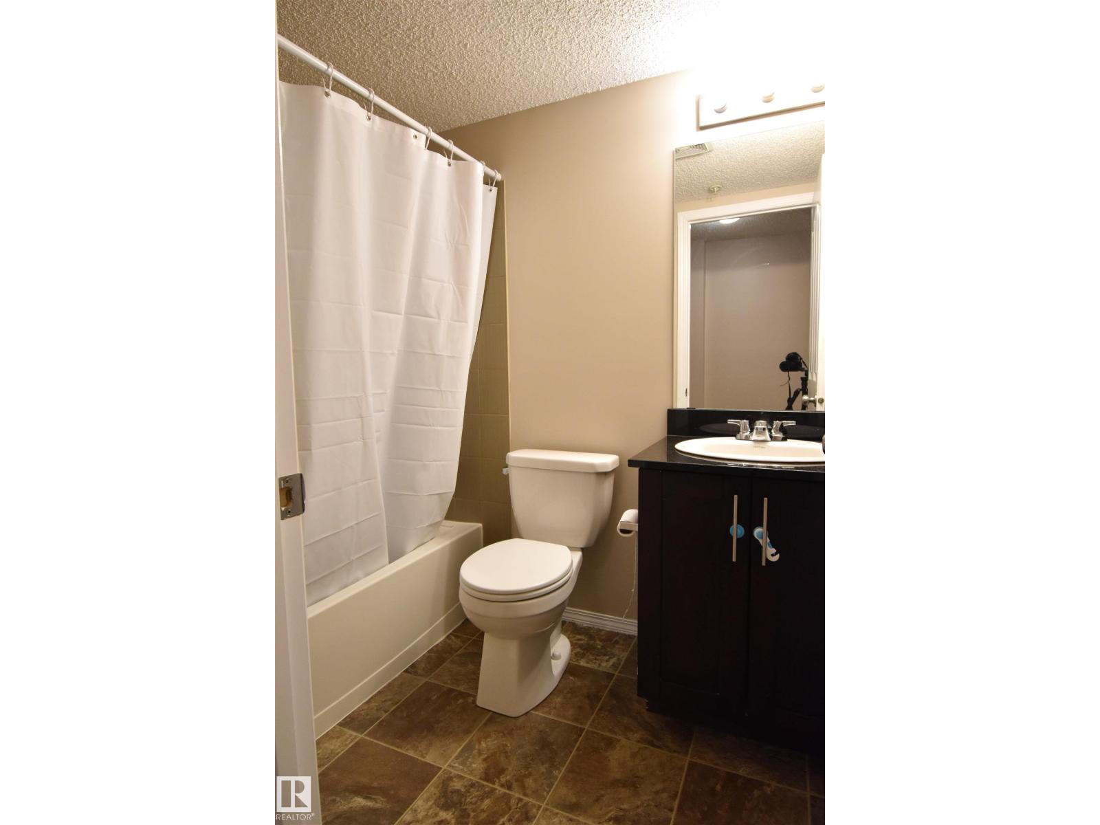 Photo 13 of 117 12025 22 Av Sw Sw, Edmonton AB