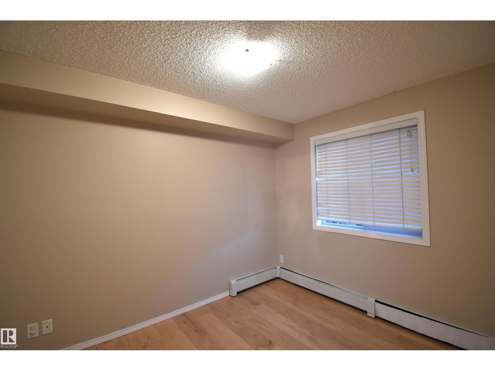 Photo 14 of 117 12025 22 Av Sw Sw, Edmonton AB