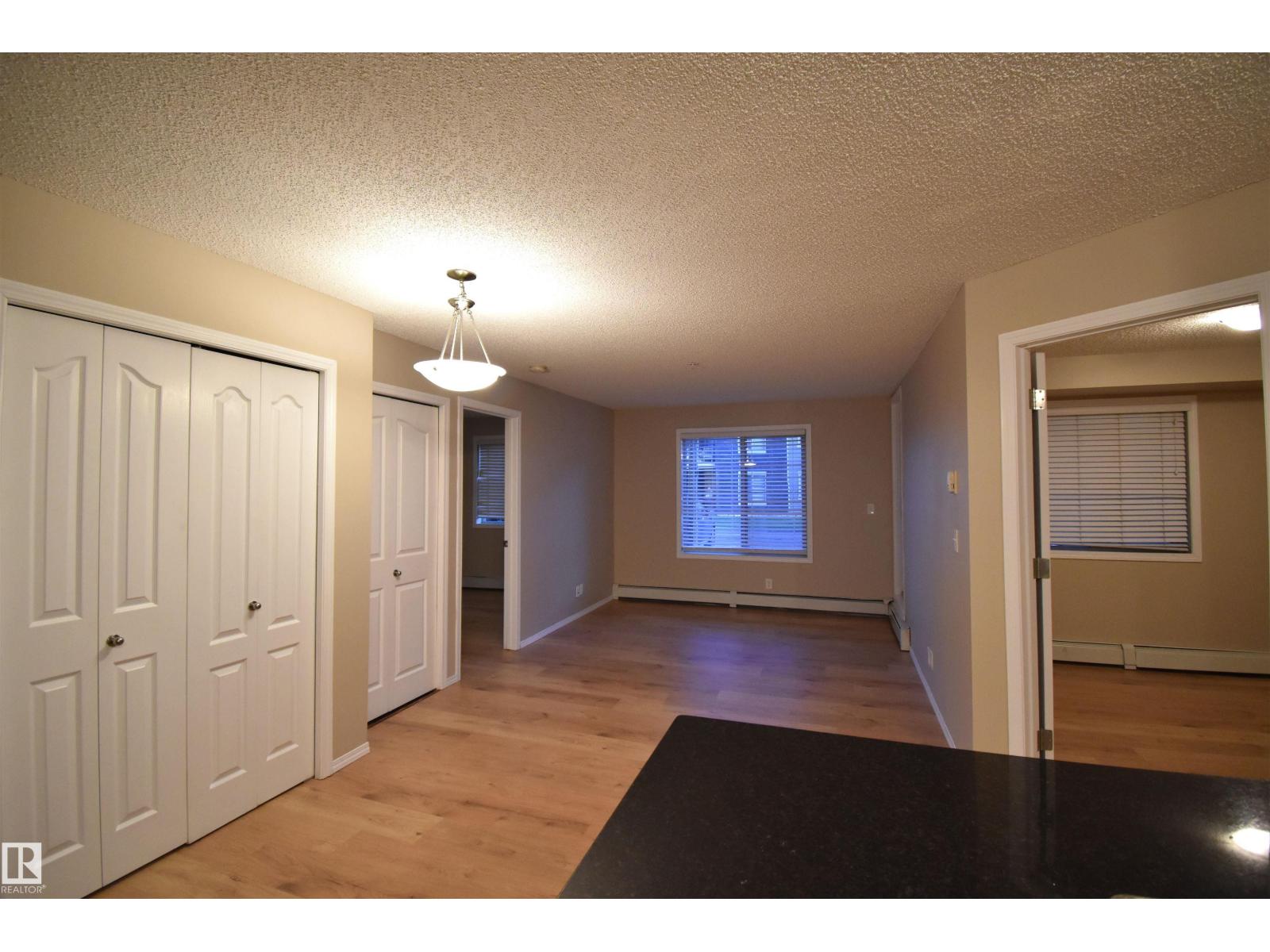 Photo 3 of 117 12025 22 Av Sw Sw, Edmonton AB