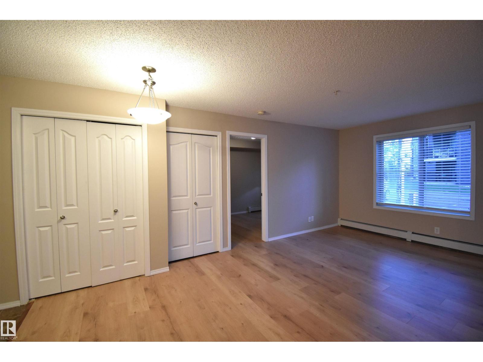 Photo 8 of 117 12025 22 Av Sw Sw, Edmonton AB