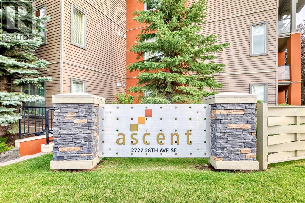 Single Family House for Sale in    Avenue SE Dover Calgary 