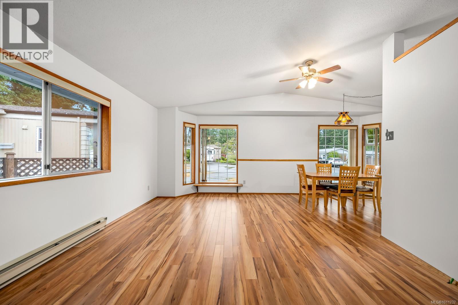 2105 Pemberton Pl, Comox