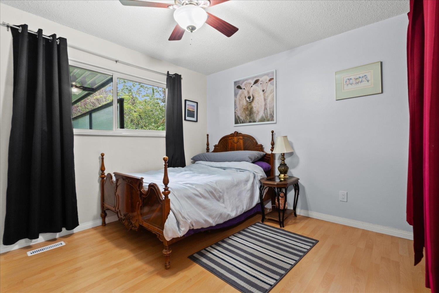 Photo 15 of 8073 Antelope Avenue, Mission BC