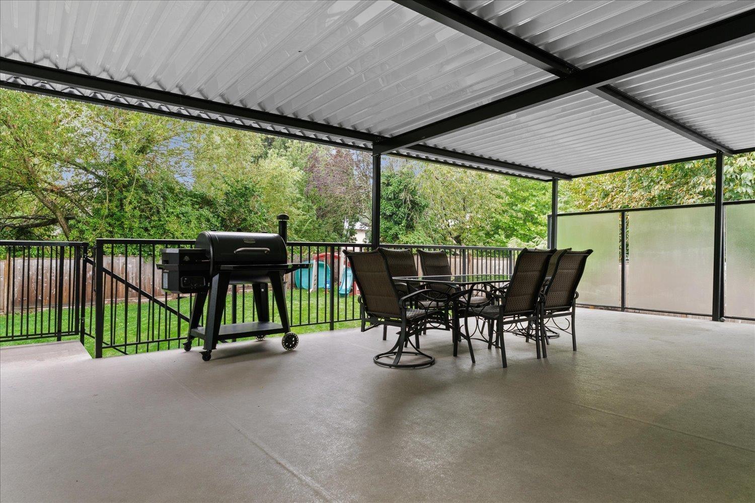 Photo 13 of 8073 Antelope Avenue, Mission BC