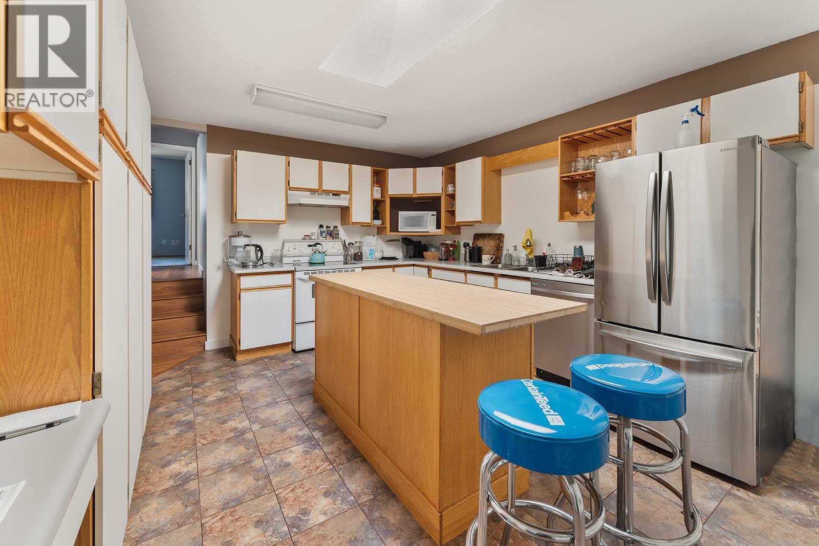 Photo 27 of 1431 Inkar Road, Kelowna BC