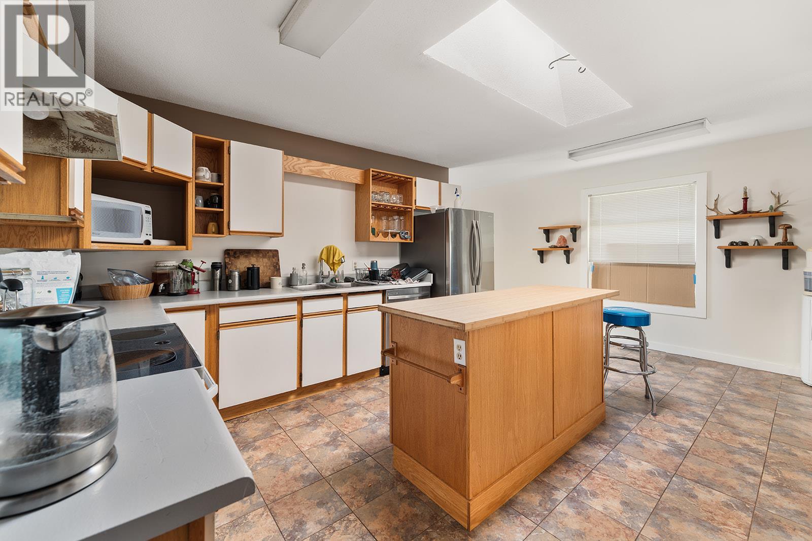 Photo 37 of 1431 Inkar Road, Kelowna BC