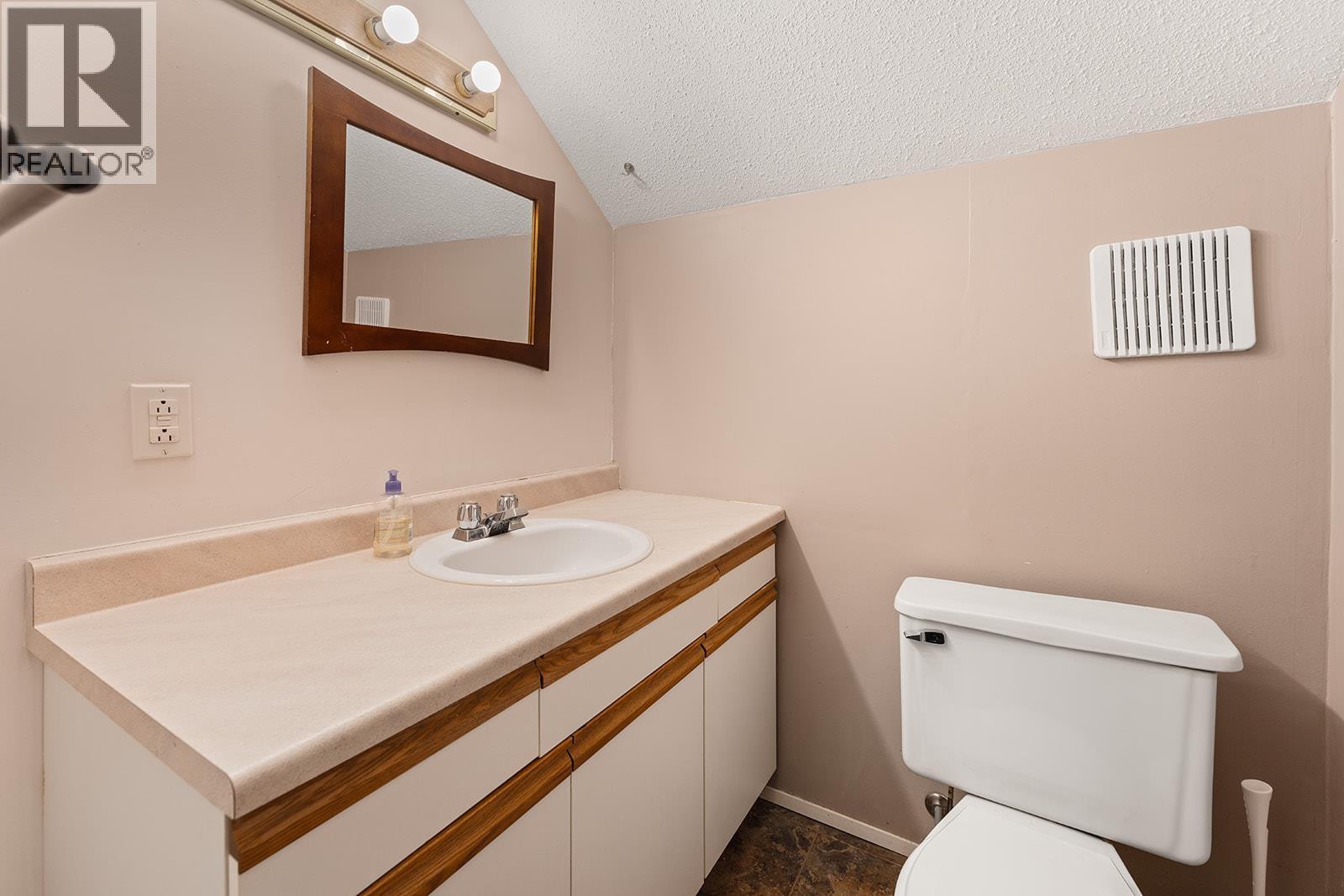 Photo 30 of 1431 Inkar Road, Kelowna BC