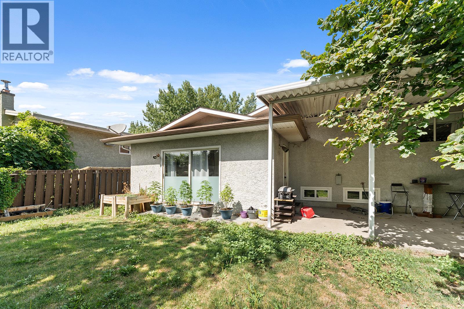 Photo 11 of 1431 Inkar Road, Kelowna BC