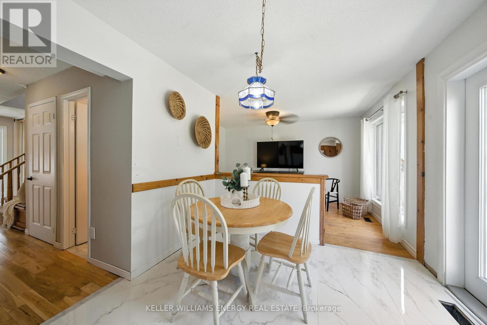 Photo 15 of 910 Renaissance Drive, Oshawa ON