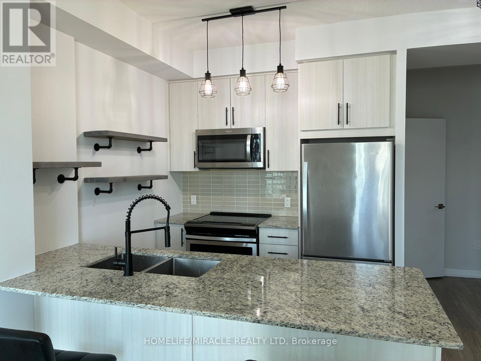 Photo 10 of 3015 4055 Parkside Village Drive, Mississauga ON
