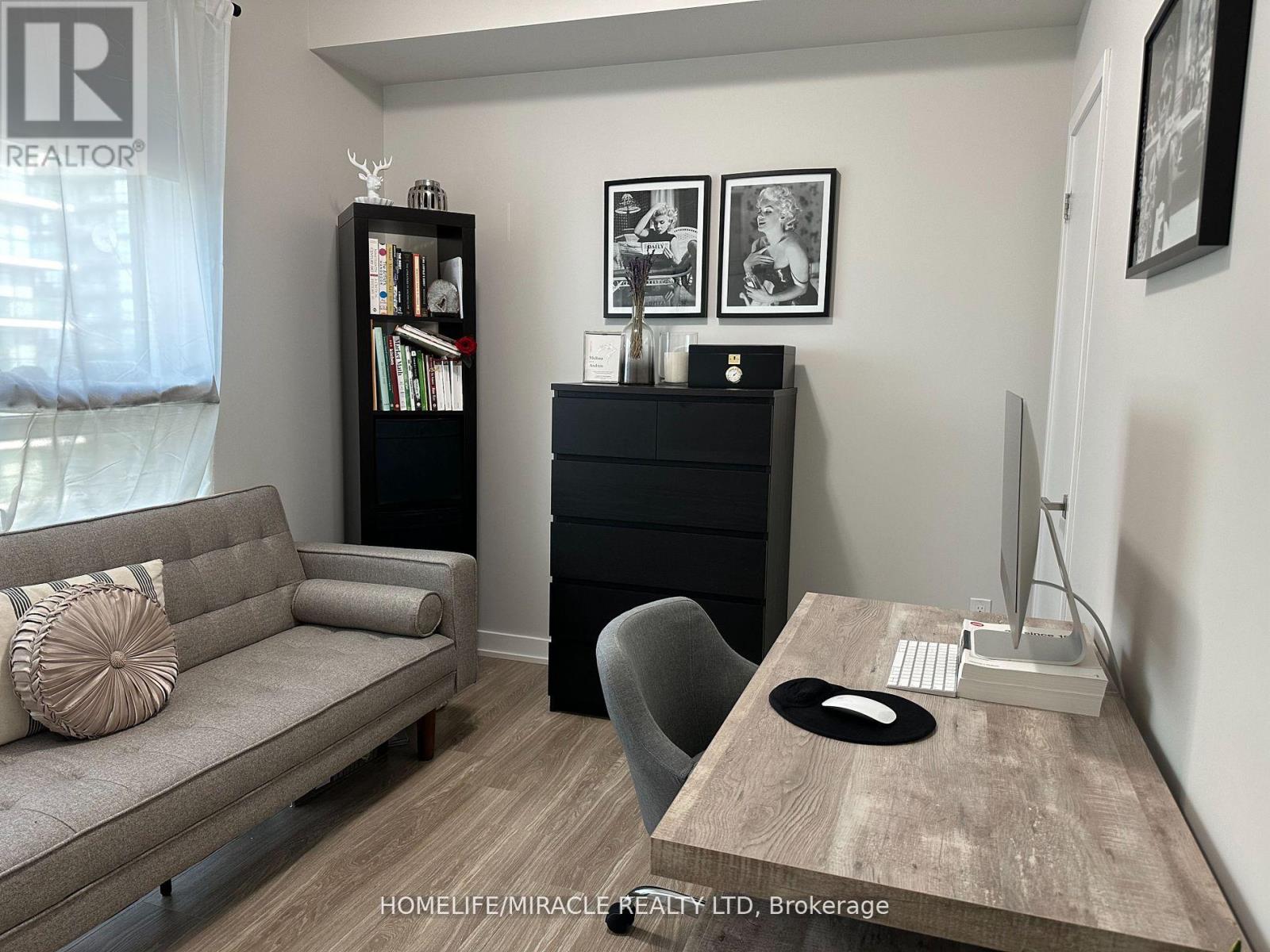 Photo 9 of 3015 4055 Parkside Village Drive, Mississauga ON