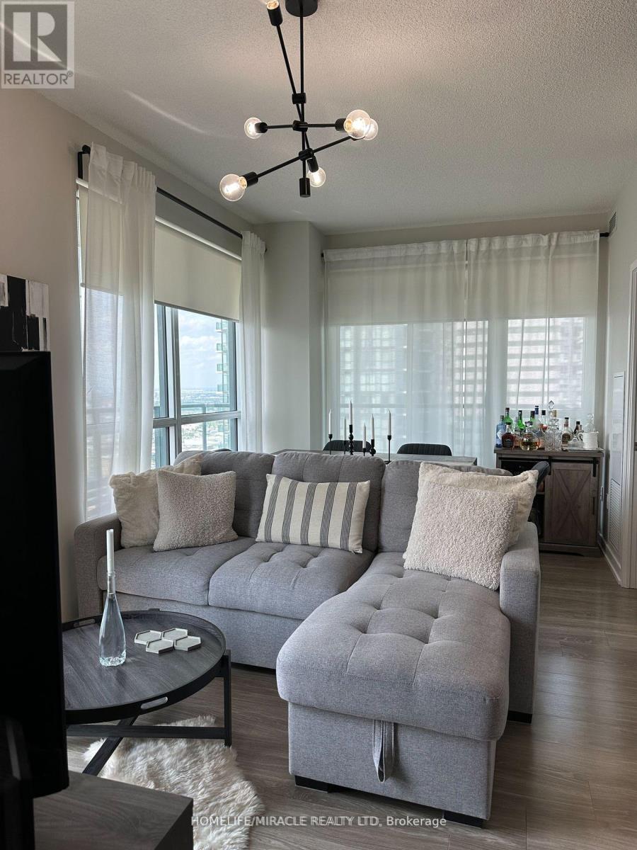 Photo 3 of 3015 4055 Parkside Village Drive, Mississauga ON