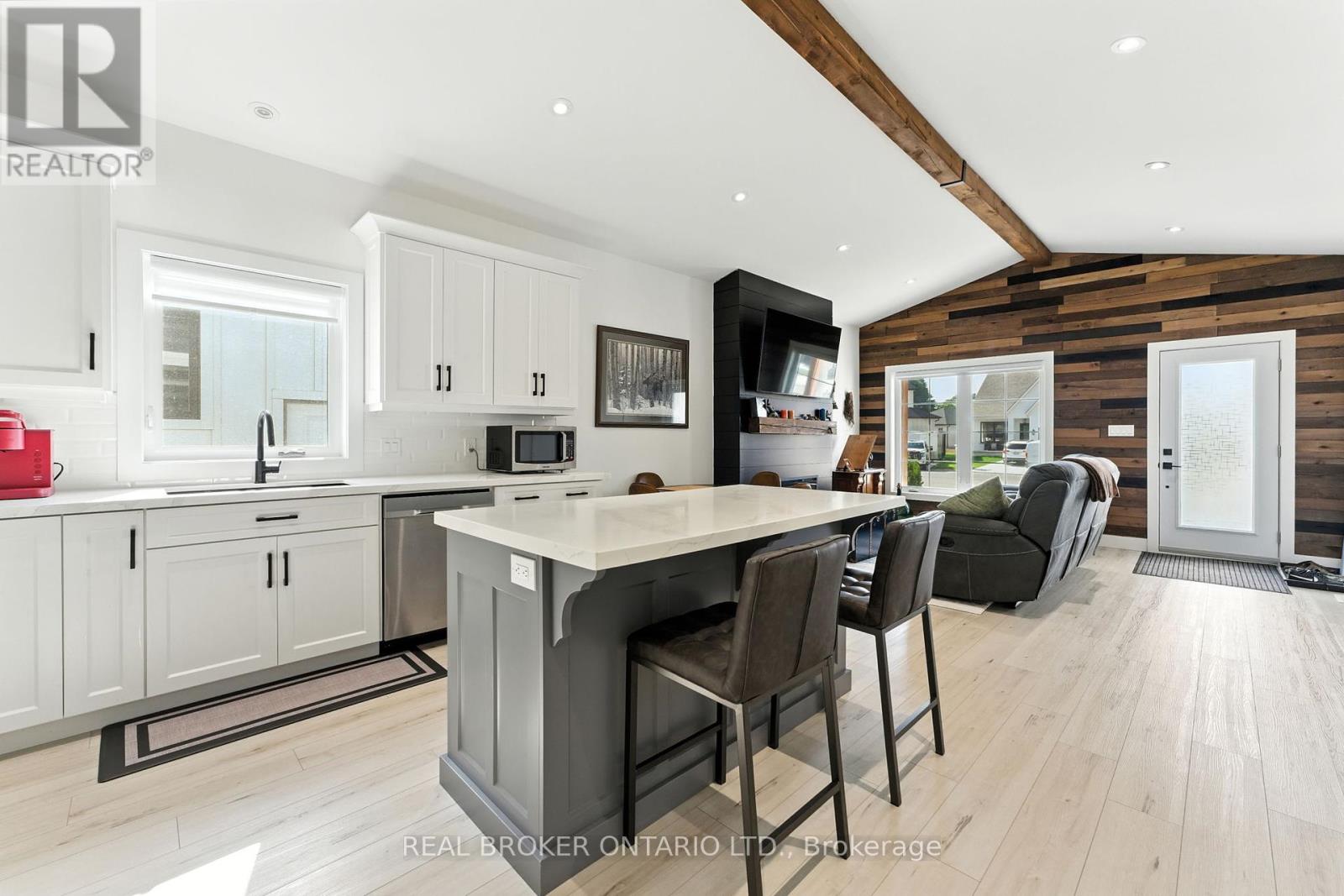 Photo 19 of 7 Macneil Court, Bayham ON