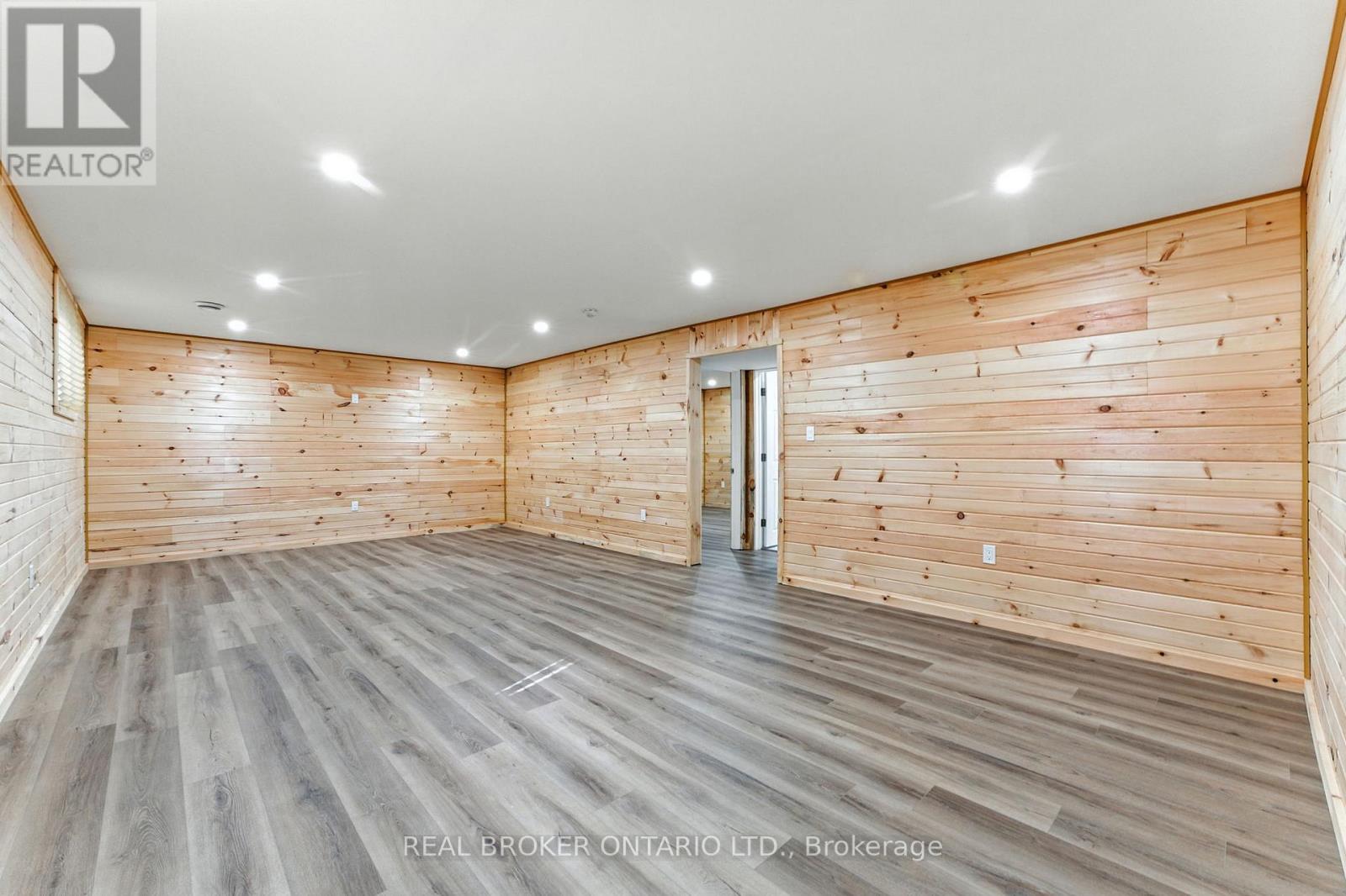 Photo 36 of 7 Macneil Court, Bayham ON