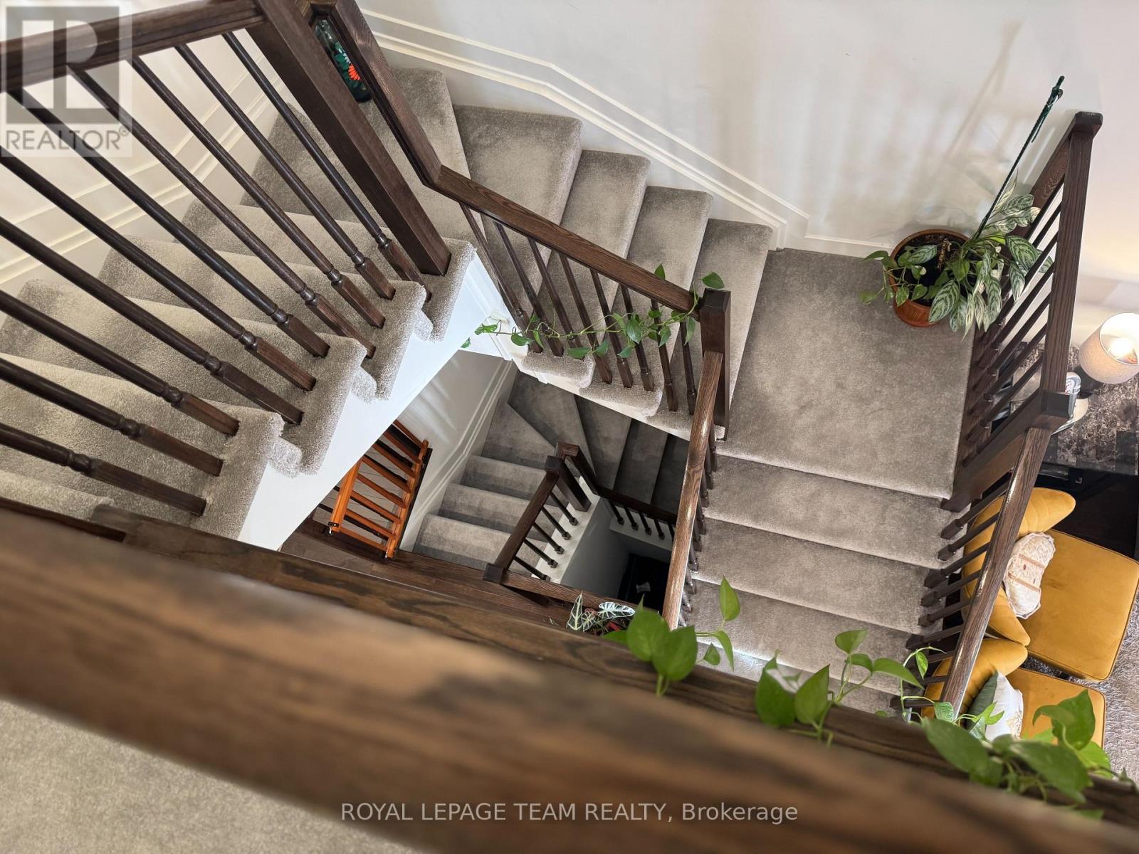 Photo 16 of 229 Zinnia Way, Ottawa ON