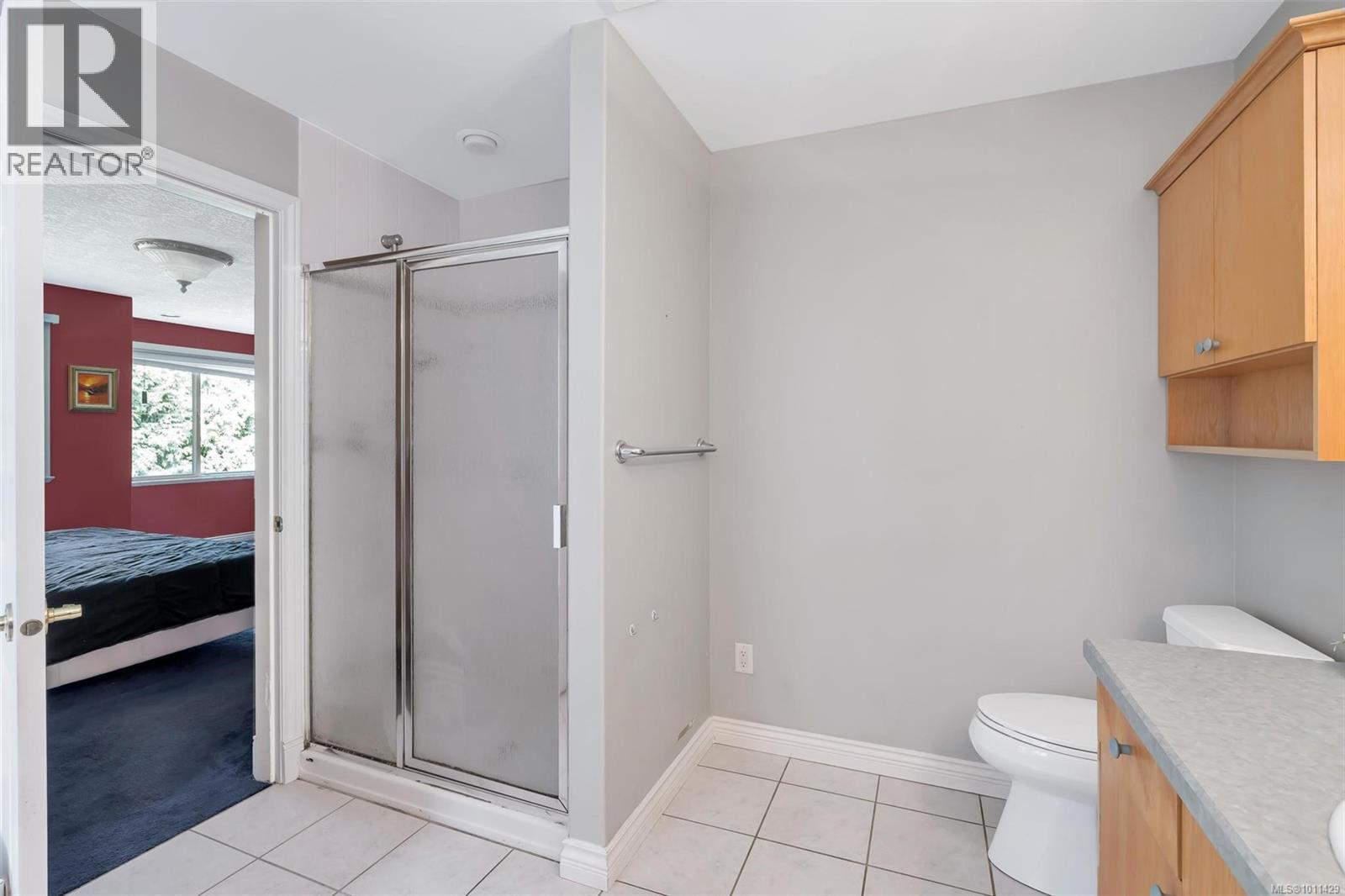 Photo 32 of 4248 Oakview Close, Saanich BC