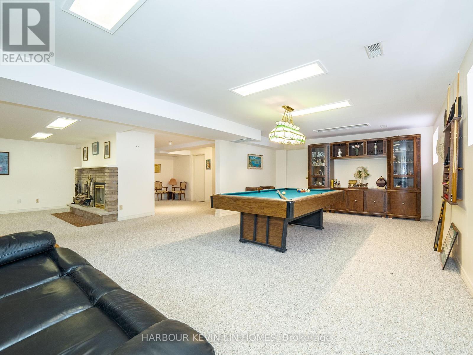 Photo 45 of 101 Leyburn Avenue, Richmond Hill ON