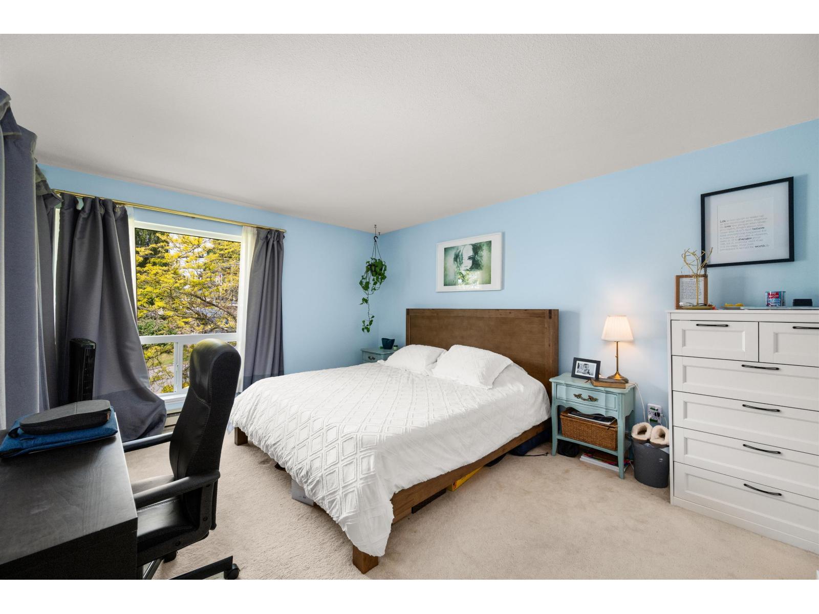 Photo 17 of 304 15717 Marine Drive, White Rock BC