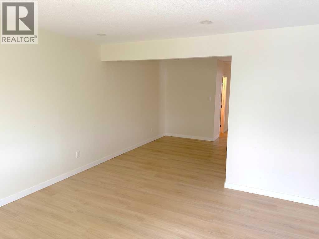 Multi-family House Bi-level for Sale in   Avenue NE Winston Heights/Mountview Calgary 