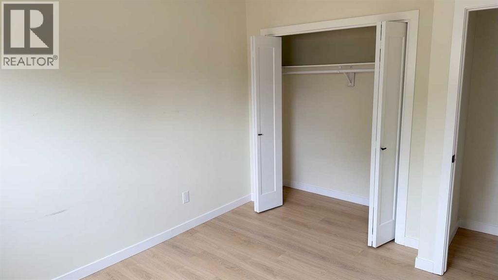 Multi-family House Bi-level for Sale in   Avenue NE Winston Heights/Mountview Calgary 