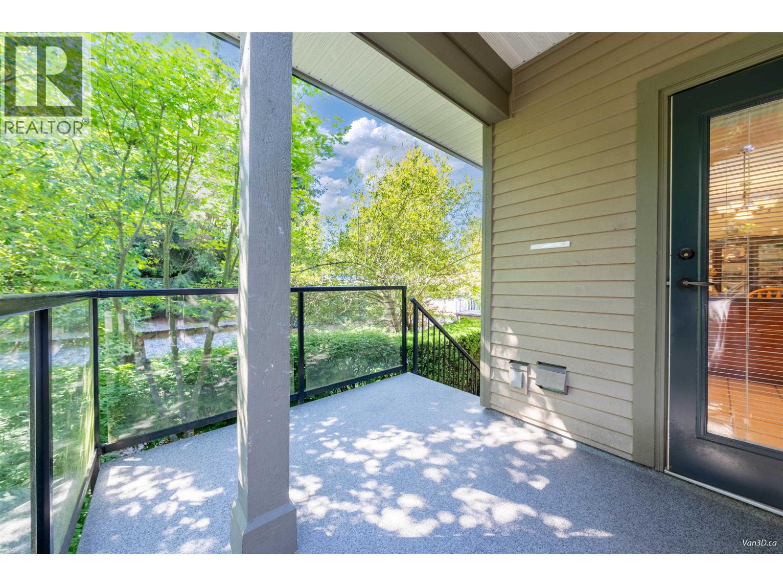 Photo 27 of 15 3150 Sunnyhurst Road, North Vancouver BC