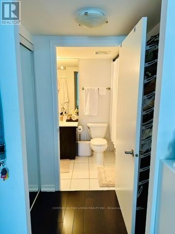 Photo 14 of 22 Wellesley Street E, Toronto ON