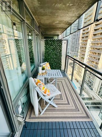 Photo 16 of 22 Wellesley Street E, Toronto ON