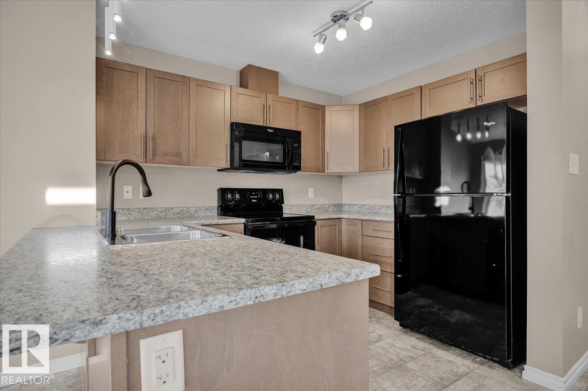 Photo 22 of 3704 Weidle Cr Sw, Edmonton AB