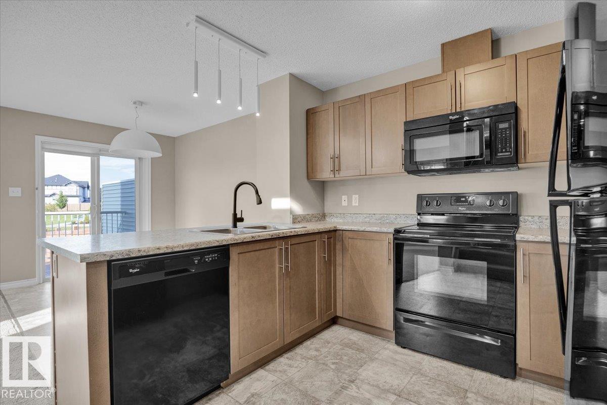 Photo 31 of 3704 Weidle Cr Sw, Edmonton AB