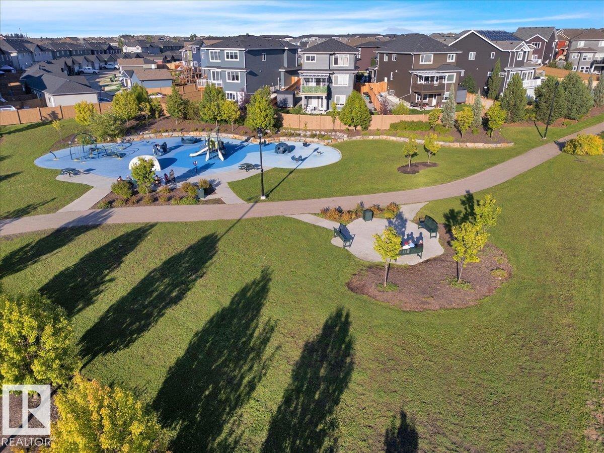 Photo 8 of 3704 Weidle Cr Sw, Edmonton AB