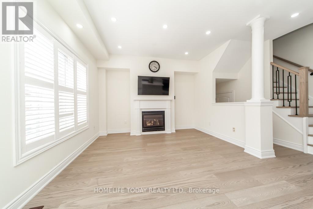 Photo 11 of 6 Fiorentina Avenue, Vaughan ON