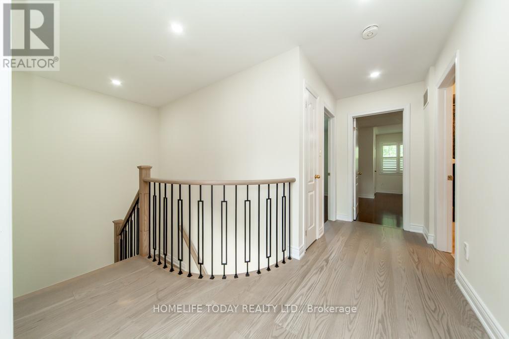 Photo 23 of 6 Fiorentina Avenue, Vaughan ON