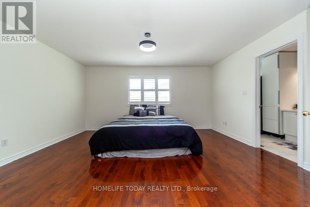 Photo 25 of 6 Fiorentina Avenue, Vaughan ON