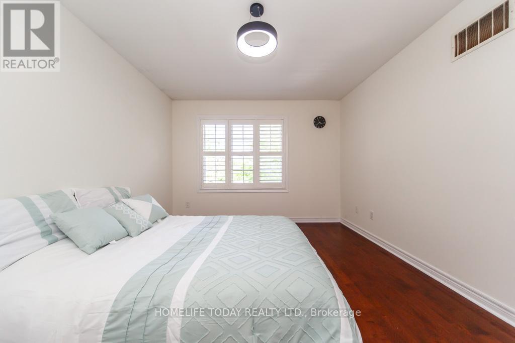 Photo 31 of 6 Fiorentina Avenue, Vaughan ON