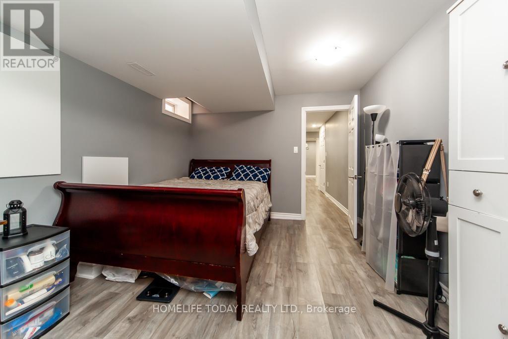 Photo 45 of 6 Fiorentina Avenue, Vaughan ON
