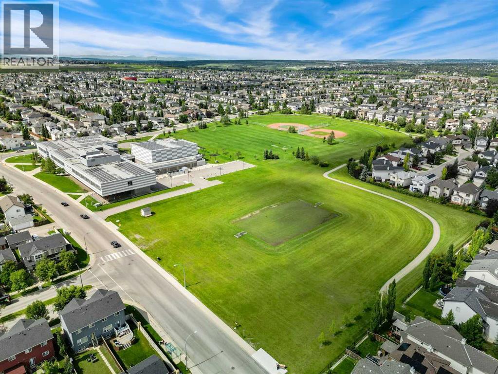 Single Family House for Sale in   Eversyde Boulevard SW Evergreen Calgary 