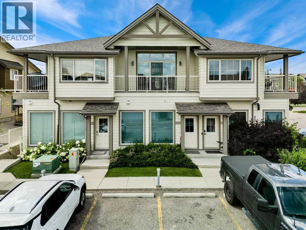 Single Family House for Sale in   Eversyde Boulevard SW Evergreen Calgary 