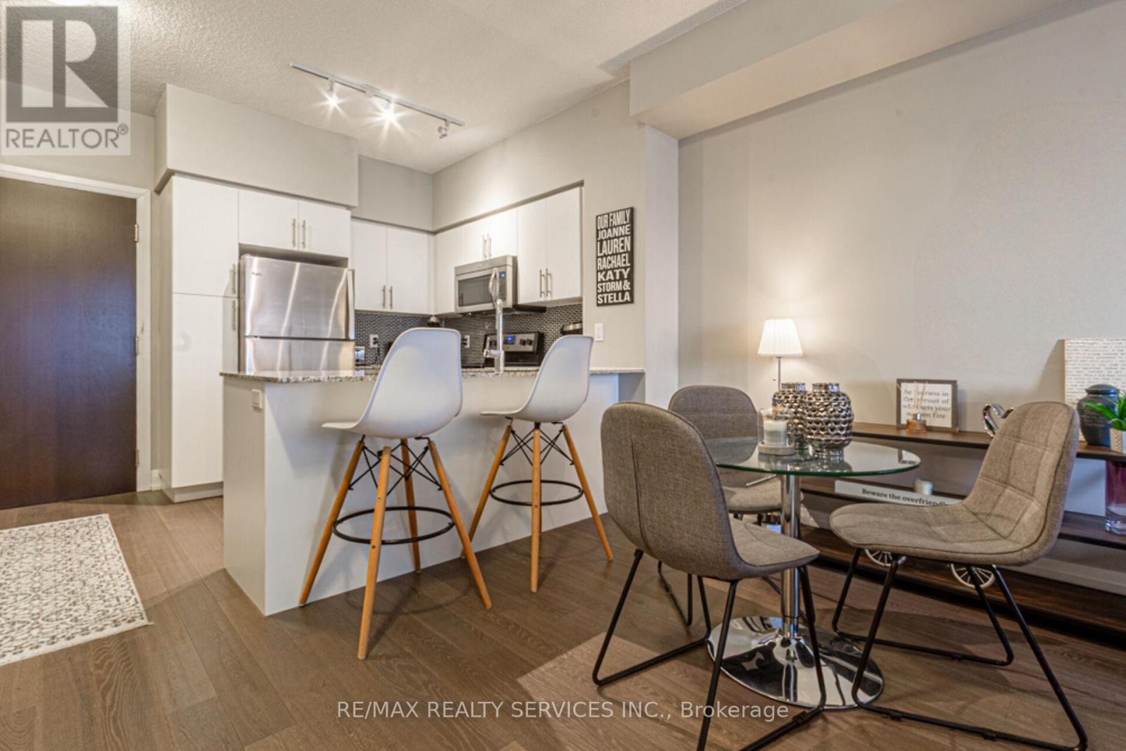 Photo 1 of 1507 65 Speers Road, Oakville ON