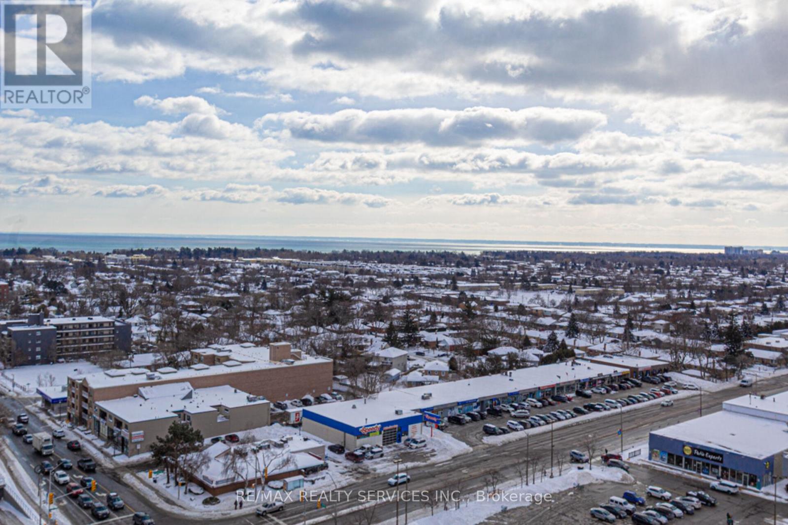 Photo 3 of 1507 65 Speers Road, Oakville ON