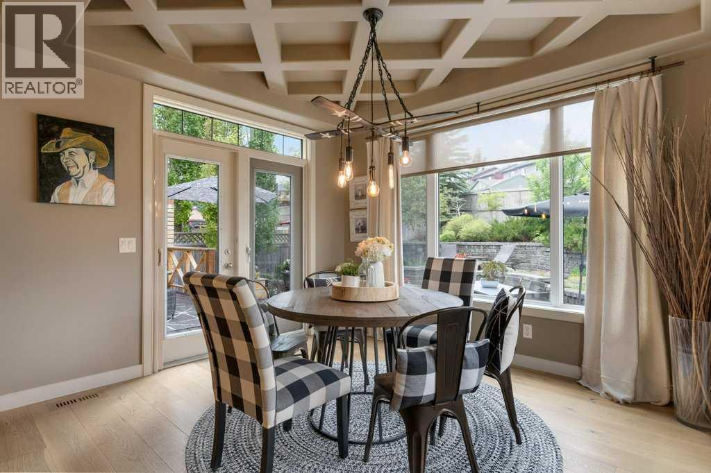 Photo 9 of 84 Panatella Manor Nw, Calgary AB