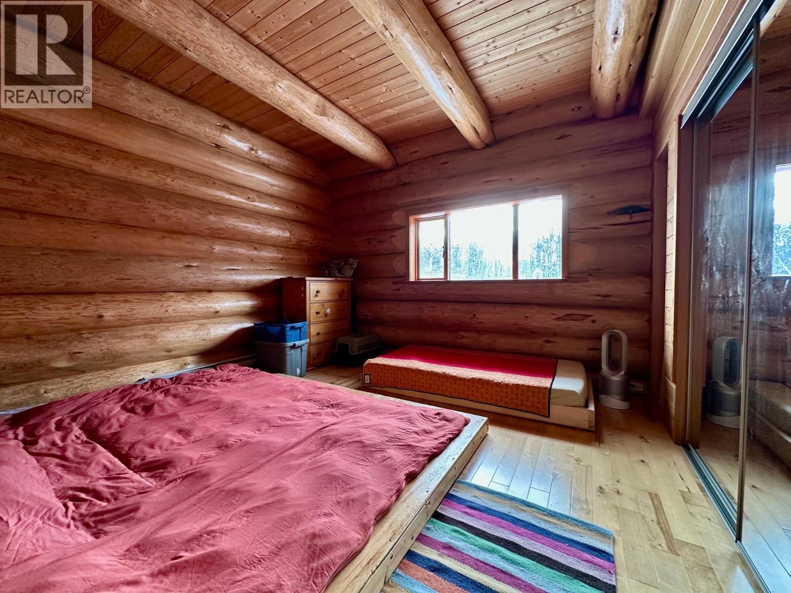 7584 FIR ROAD, Telkwa